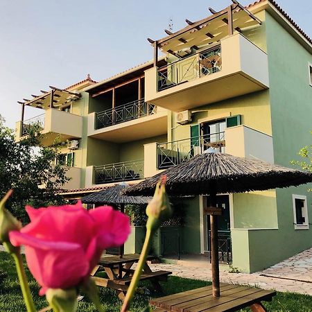 Galini Apartments 트라페자키 외부 사진