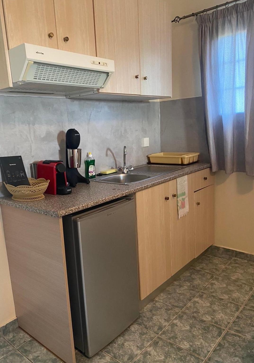 Galini Apartments 트라페자키 외부 사진