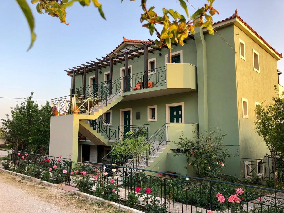 Galini Apartments 트라페자키 외부 사진
